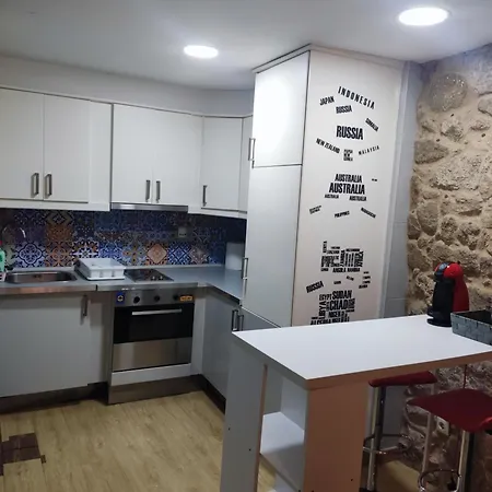 Actualizado 2024, Centro, Pleno Casco Vello Vigo