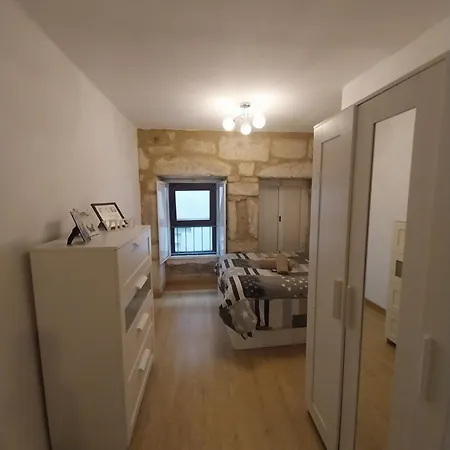 Actualizado 2024, Centro, Pleno Casco Vello Βίγκο